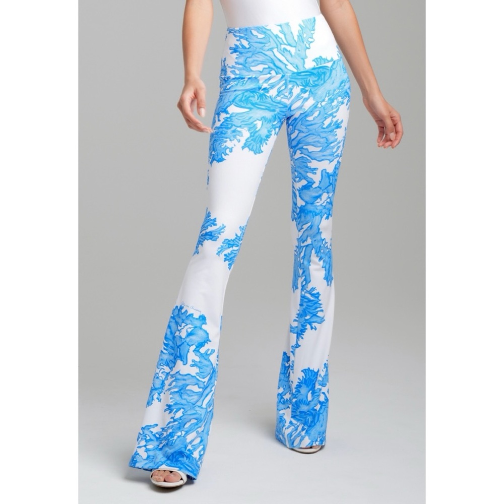 Ala von Auersperg Elaine Blue and White Coastal Coral Flare Pants Resortwear